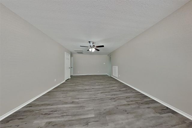 22003 Avonglen Lane, Spring, TX 77389