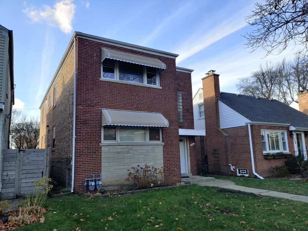 724 Florence Avenue 2, Evanston, IL 60202