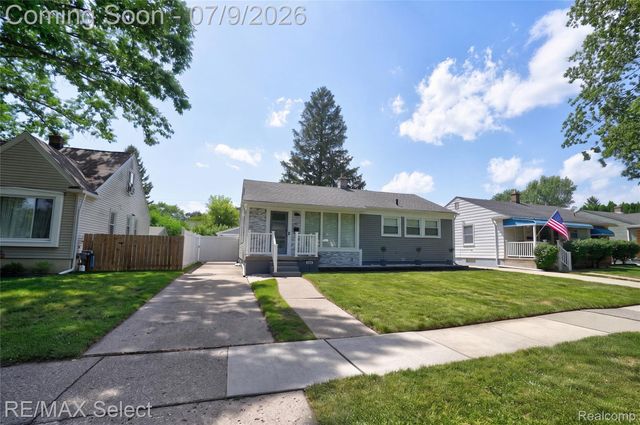 609 N Connecticut Avenue, Royal Oak, MI 48067