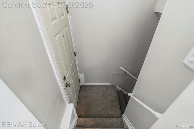 609 N Connecticut Avenue, Royal Oak, MI 48067