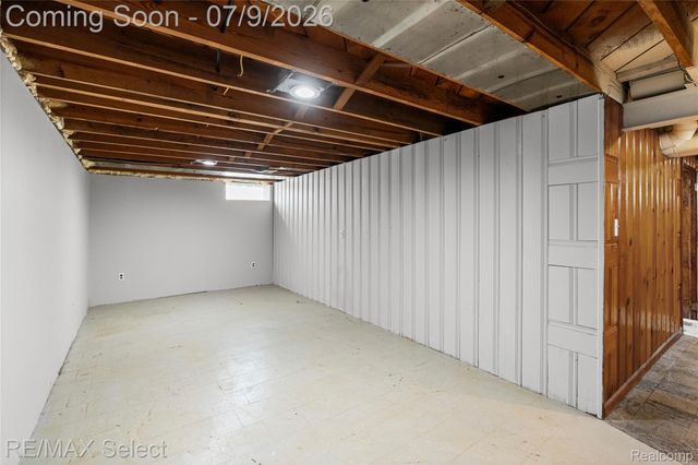 609 N Connecticut Avenue, Royal Oak, MI 48067