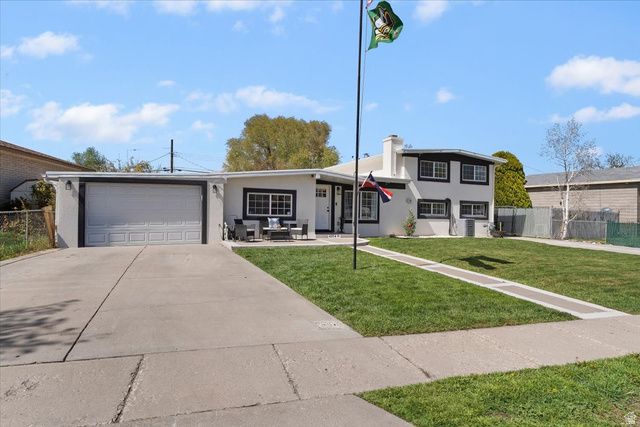 4374 S FERNWOOD DR, Taylorsville, UT 84123