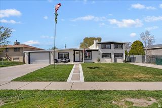 4374 S FERNWOOD DR, Taylorsville, UT 84123