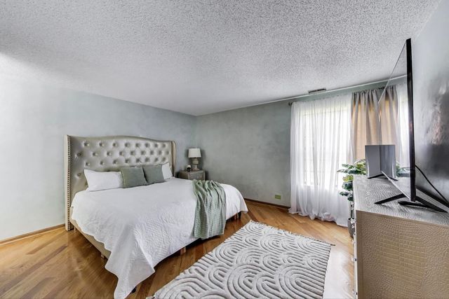 738 Hapsfield Lane 7A2, Buffalo Grove, IL 60089