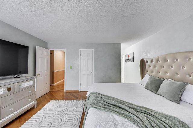 738 Hapsfield Lane 7A2, Buffalo Grove, IL 60089