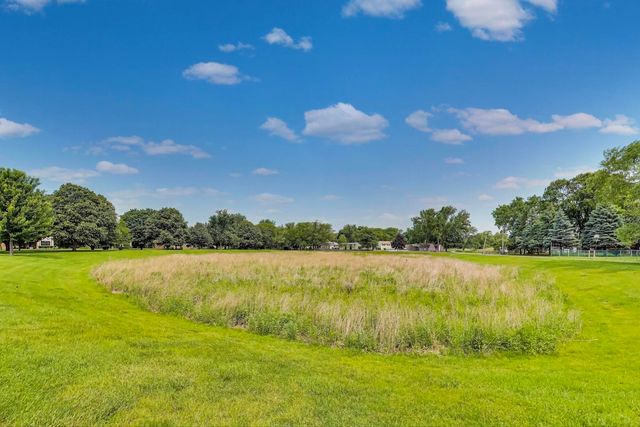 738 Hapsfield Lane 7A2, Buffalo Grove, IL 60089
