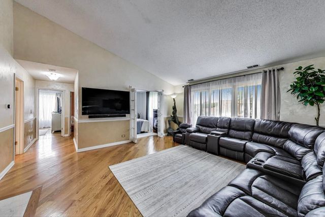 738 Hapsfield Lane 7A2, Buffalo Grove, IL 60089