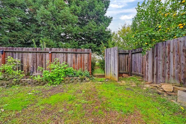 4313 Narraganset Way, Mather, CA 95655