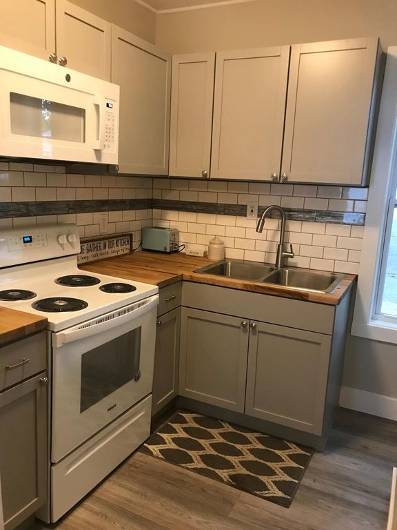 1016 Lowry Avenue NE, Minneapolis, MN 55418 — photo 2