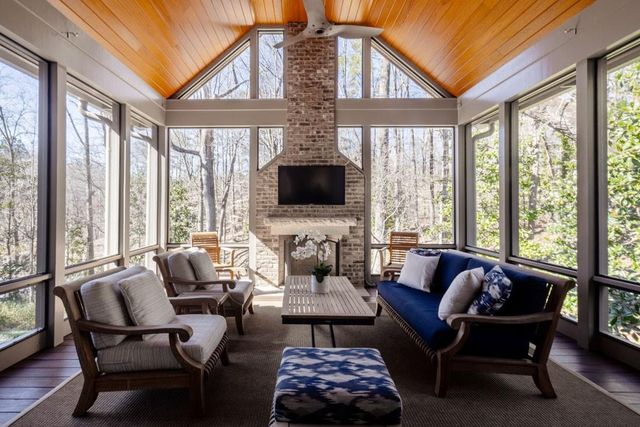 4036 Conway Valley Road, Atlanta, GA 30327