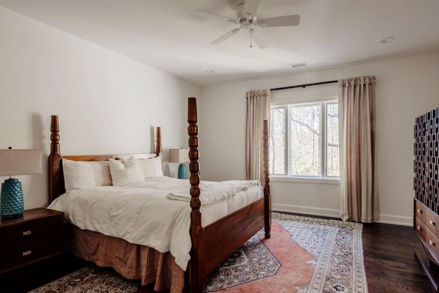 4036 Conway Valley Road, Atlanta, GA 30327