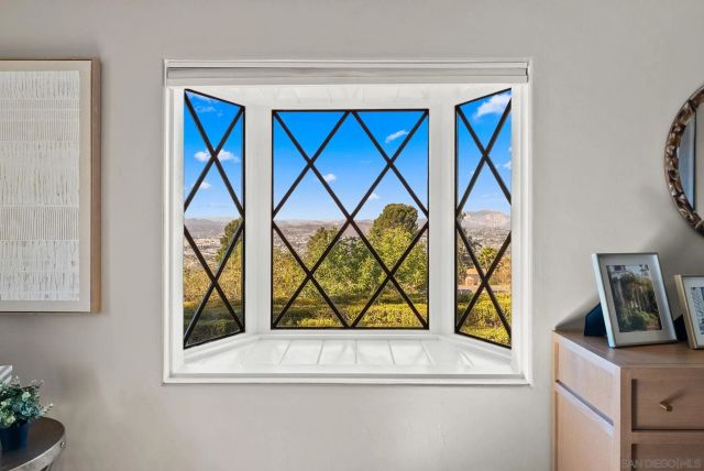 10260 Fuerte, La Mesa, CA 91941