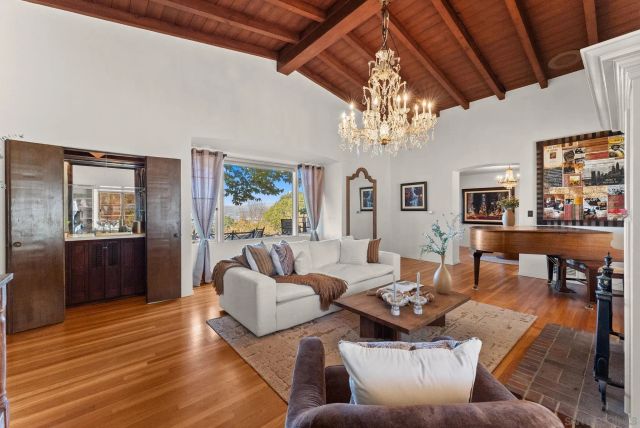10260 Fuerte, La Mesa, CA 91941
