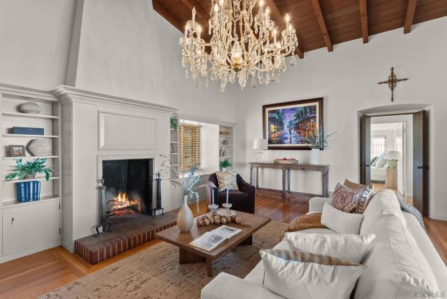 10260 Fuerte, La Mesa, CA 91941