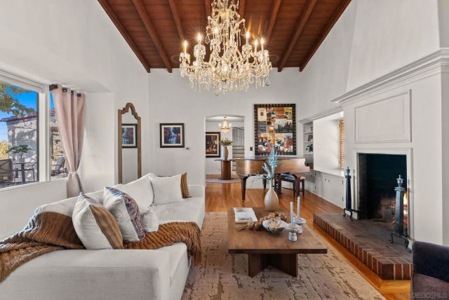10260 Fuerte, La Mesa, CA 91941