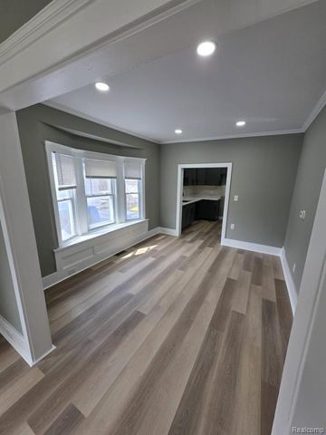 2144 4th Street, Trenton, MI 48183