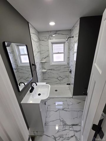 2144 4th Street, Trenton, MI 48183