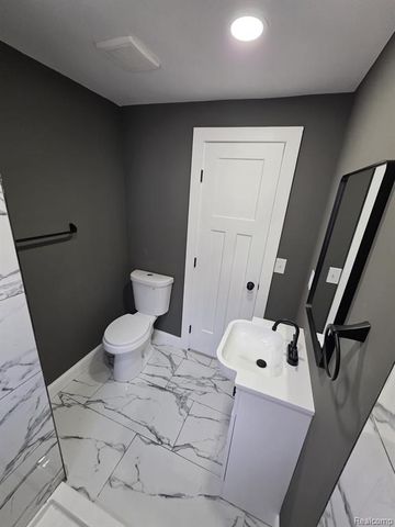 2144 4th Street, Trenton, MI 48183