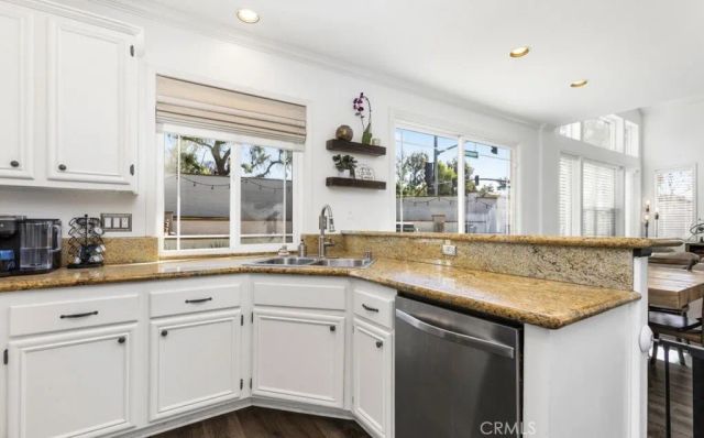 10 Willowbrook, Rancho Santa Margarita, CA 92688