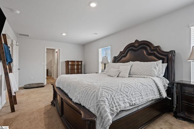 202 Rushing Waters Drive, Inman, SC 29349