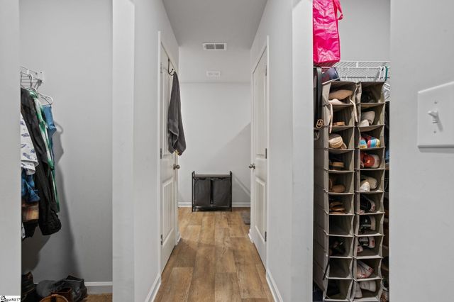 202 Rushing Waters Drive, Inman, SC 29349