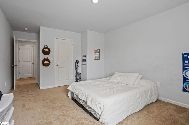 202 Rushing Waters Drive, Inman, SC 29349