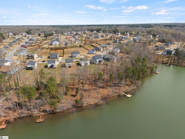 202 Rushing Waters Drive, Inman, SC 29349