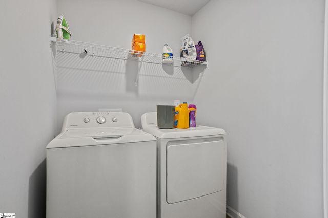 202 Rushing Waters Drive, Inman, SC 29349