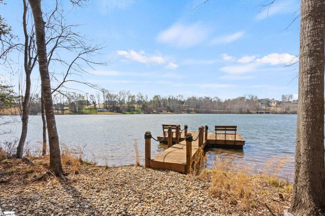 202 Rushing Waters Drive, Inman, SC 29349