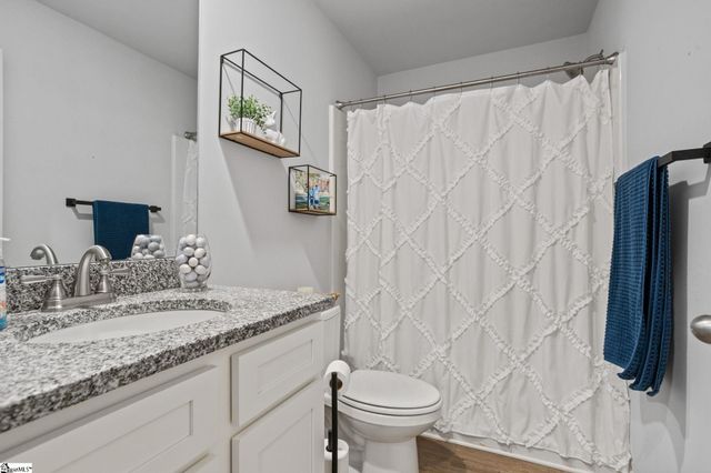 202 Rushing Waters Drive, Inman, SC 29349