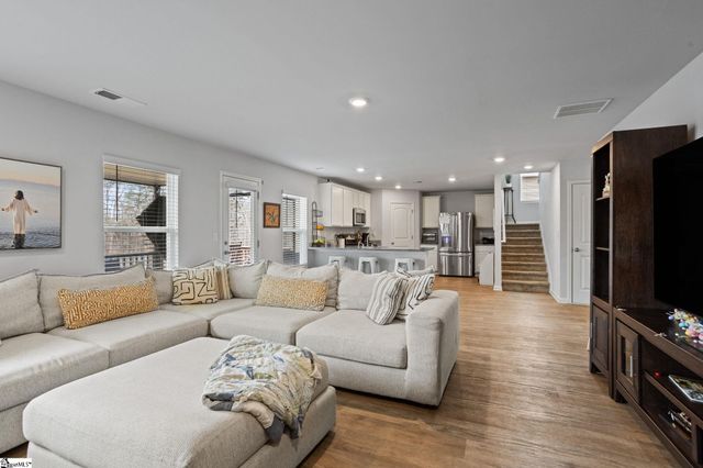 202 Rushing Waters Drive, Inman, SC 29349