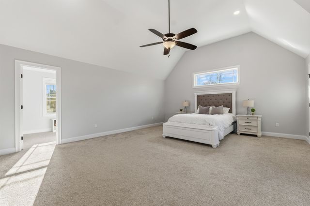31 Cortland Avenue, Weare, NH 03281