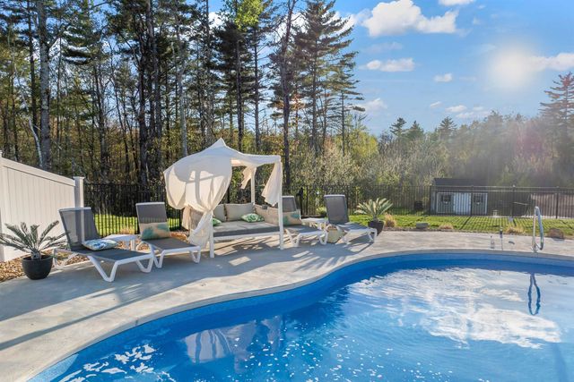 31 Cortland Avenue, Weare, NH 03281