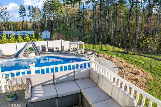 31 Cortland Avenue, Weare, NH 03281