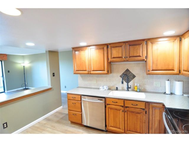 14300 E Marina Dr 501, Aurora, CO 80014