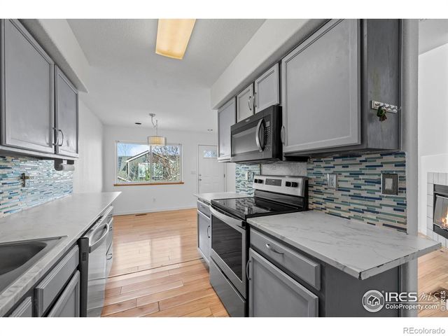 546 Ridgeview Drive, Louisville, CO 80027