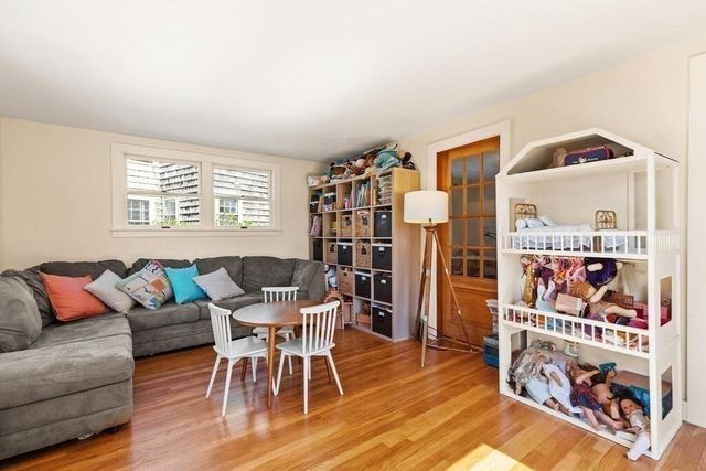 7 Marrigan St 1, Arlington, MA 02474