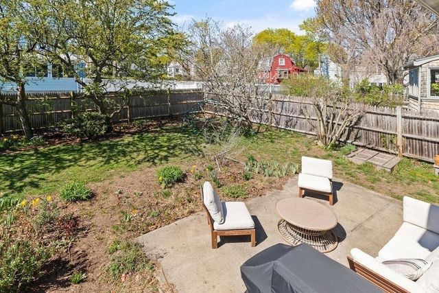 7 Marrigan St 1, Arlington, MA 02474