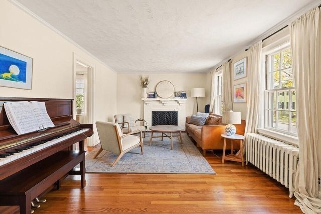 7 Marrigan St 1, Arlington, MA 02474