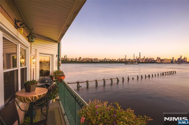 116 The Promenade, Edgewater, NJ 07020