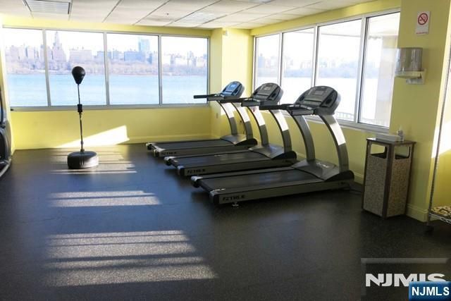 116 The Promenade, Edgewater, NJ 07020