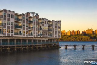 116 The Promenade, Edgewater, NJ 07020