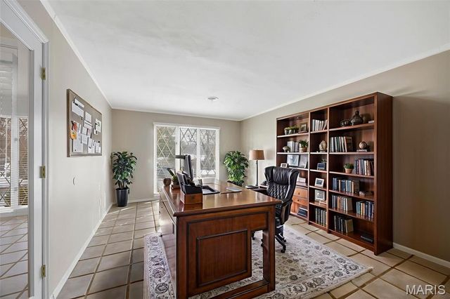 569 Highland Ridge Drive, Ballwin, MO 63011