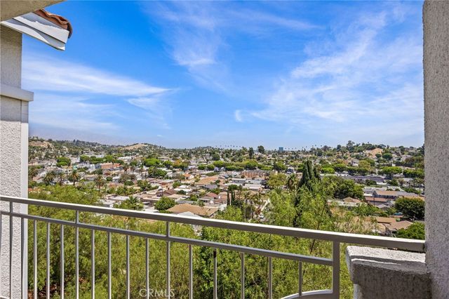 4755 Templeton St 2215, Los Angeles, CA 90032