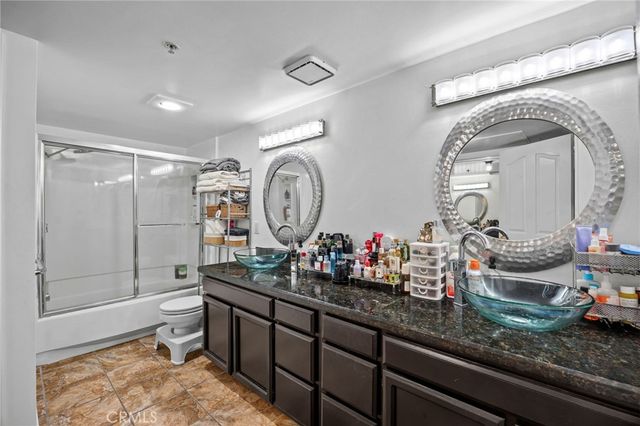 4755 Templeton St 2215, Los Angeles, CA 90032