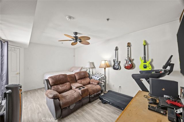 4755 Templeton St 2215, Los Angeles, CA 90032