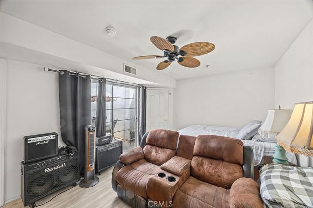 4755 Templeton St 2215, Los Angeles, CA 90032