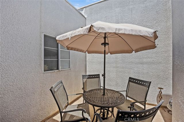 4755 Templeton St 2215, Los Angeles, CA 90032