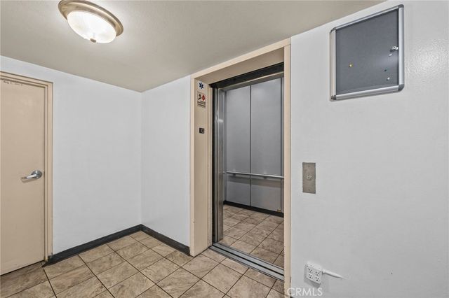 4755 Templeton St 2215, Los Angeles, CA 90032