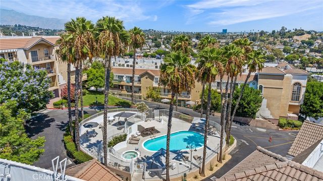 4755 Templeton St 2215, Los Angeles, CA 90032